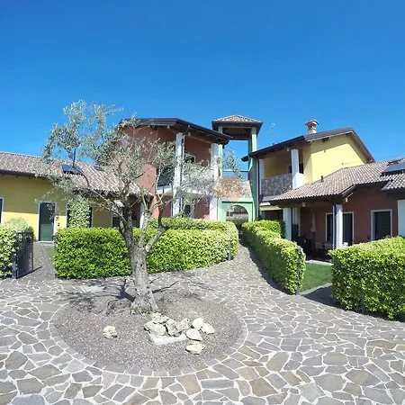 Lägenhet La Torretta Peschiera del Garda